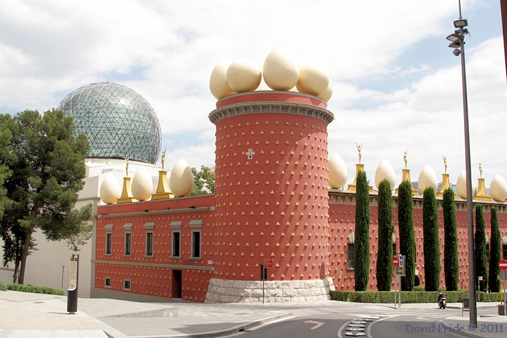 Dalí Theatre-Museum