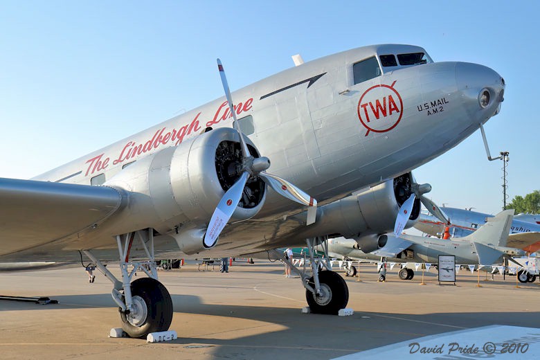 Douglas DC-2