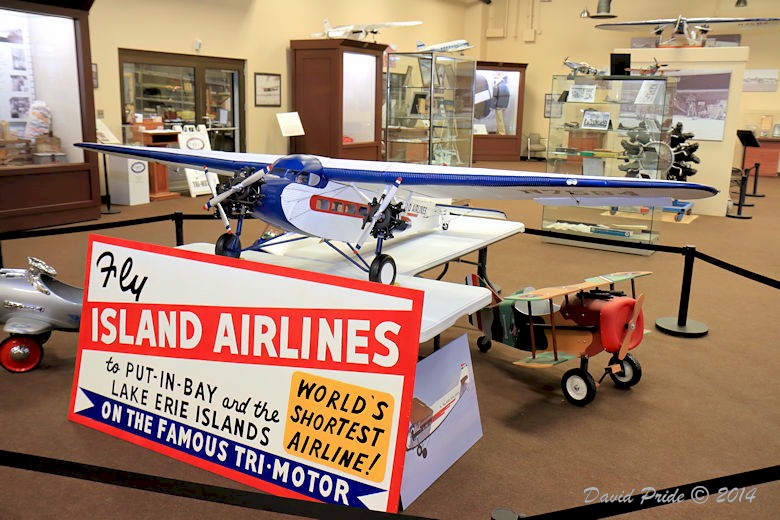 Island Airlines Display