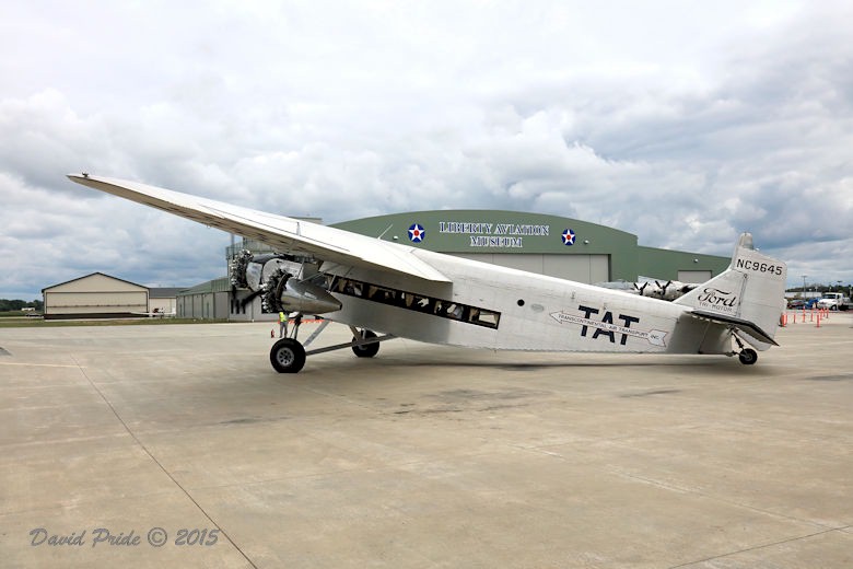 Ford 5-AT-B Tri-Motor