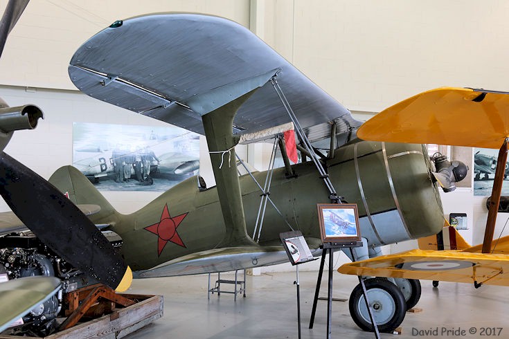 Polikarpov I-15bis Chaika