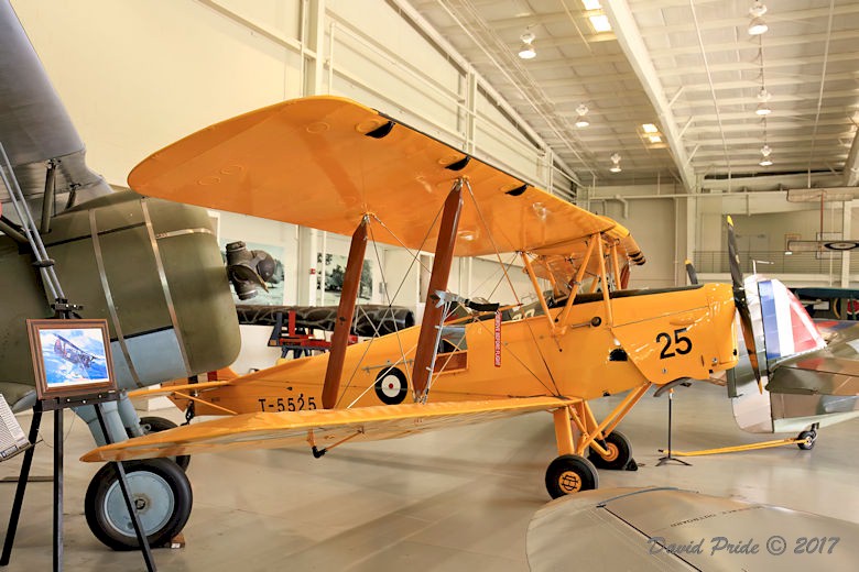 de Havilland DH-82A Tiger Moth