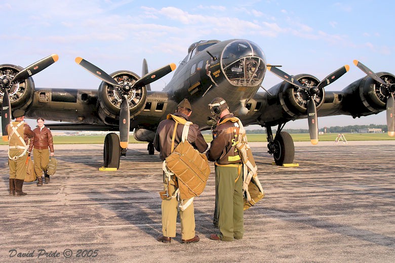 Boeing B-17G Flying Fortress Memphis Belle
