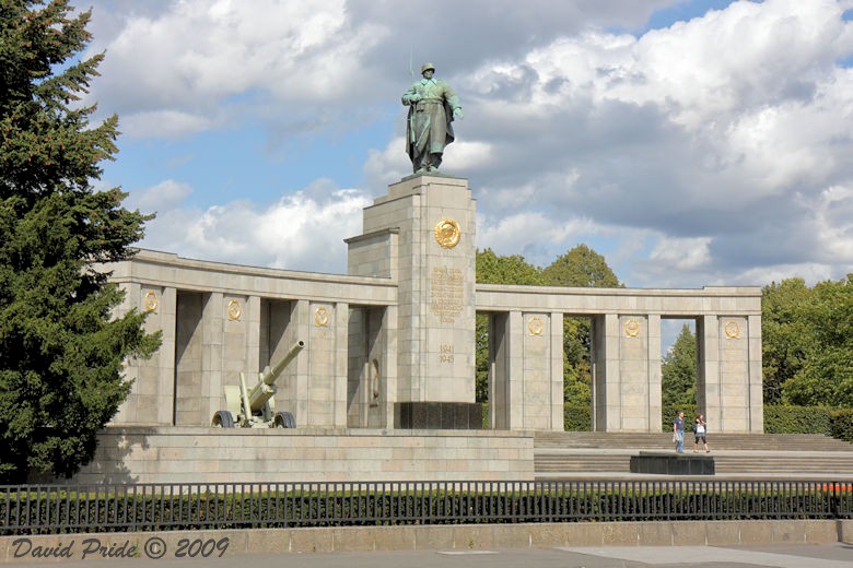Monument to Soviet Soldiers