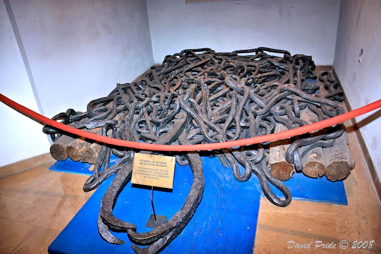 Golden Horn Chain