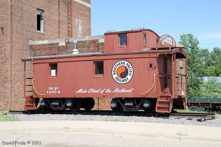 Northern Pacific Wooden Caboose